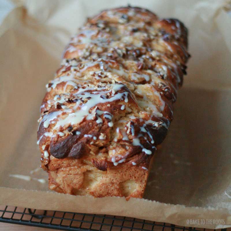 Apple Cinnamon Pull-Apart Bread | Bake to the roots