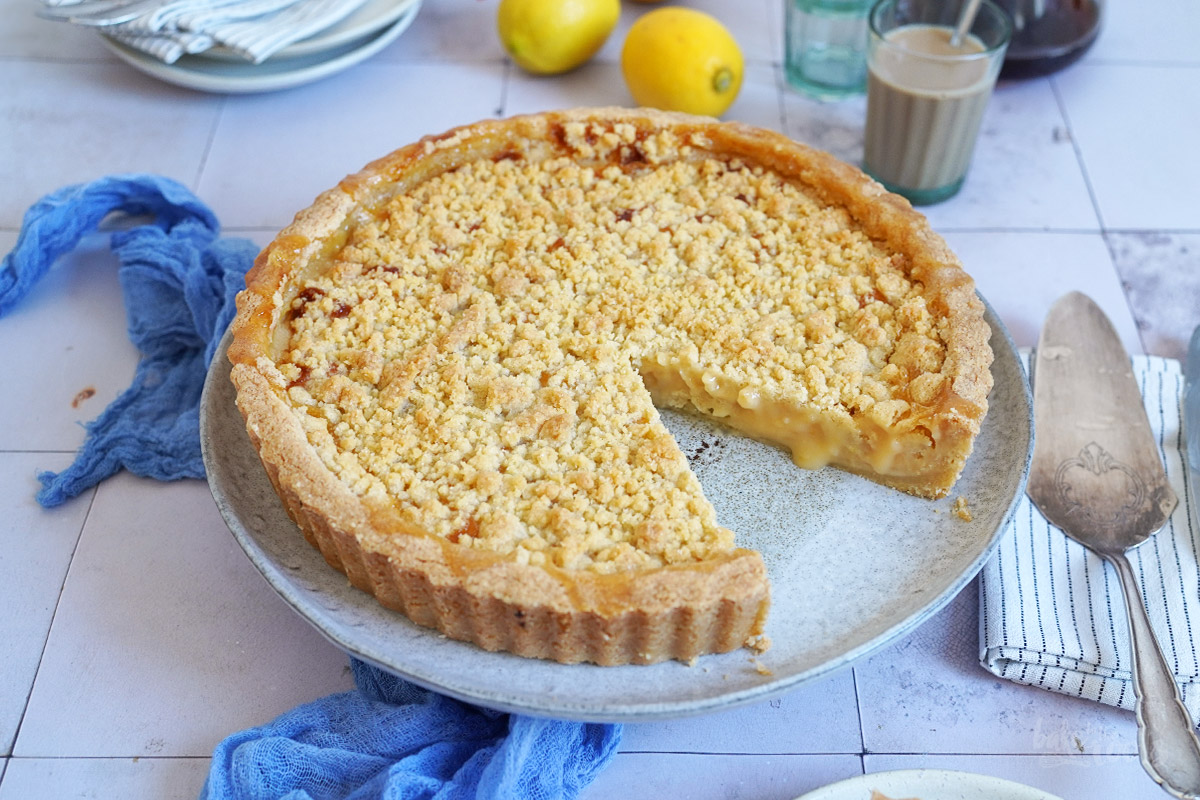 Einfache Zitronen Streusel Tarte | Bake to the roots