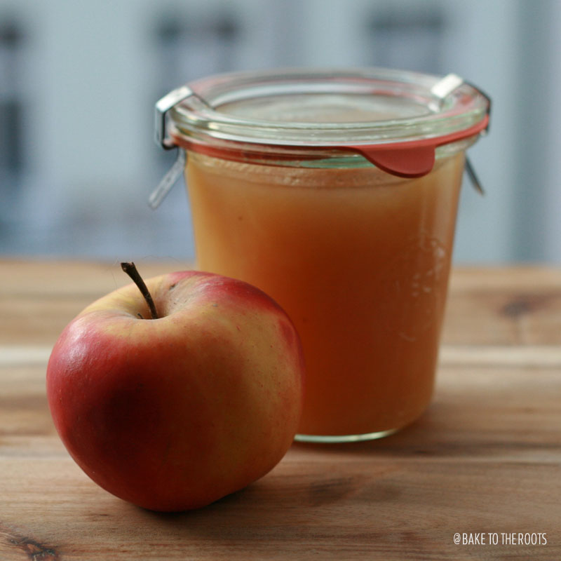 Homemade Apple Sauce|Bake to the roots 