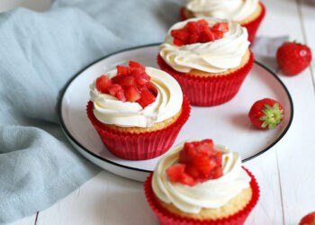 Strawberry Shortcake Cupcakes | Bake to the roots