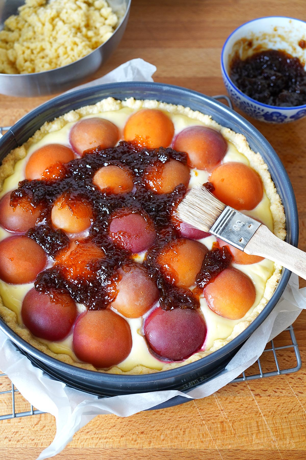 Aprikosen Streusel Käsekuchen | Bake to the roots