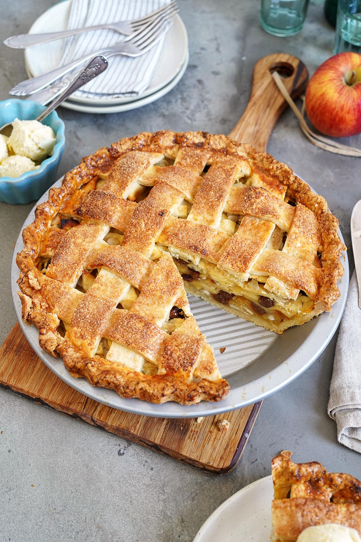 »Old-fashioned« Apple Pie | Bake to the roots