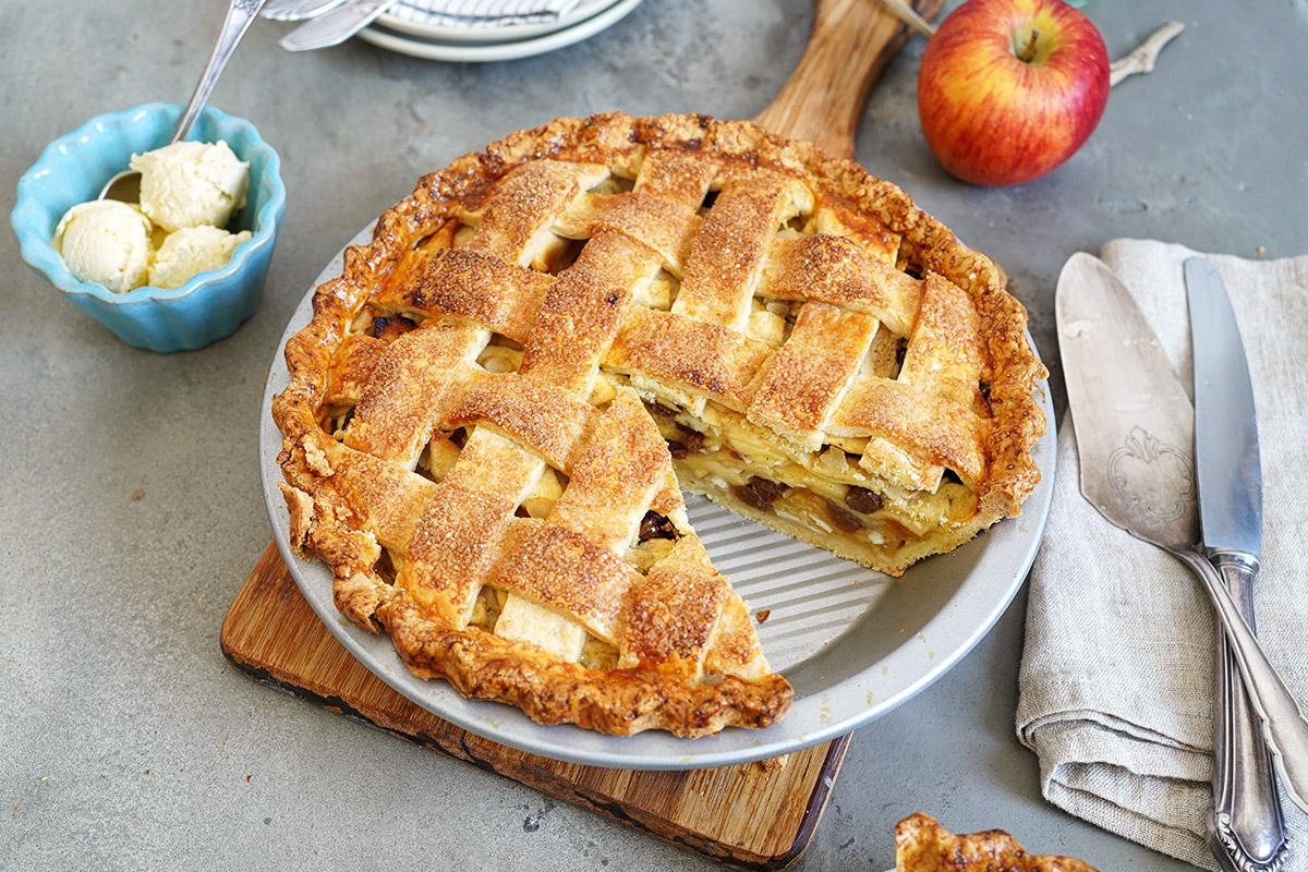 »Old-fashioned« Apple Pie | Bake to the roots