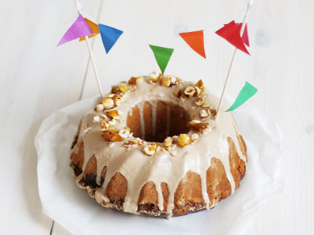 Hazelnut Gugelhupf with Nutella | Bake to the roots