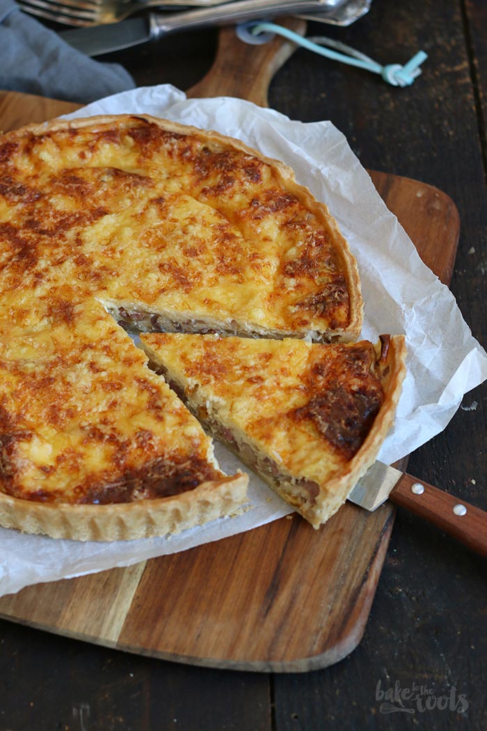Onion Quiche with Bacon and Cheese