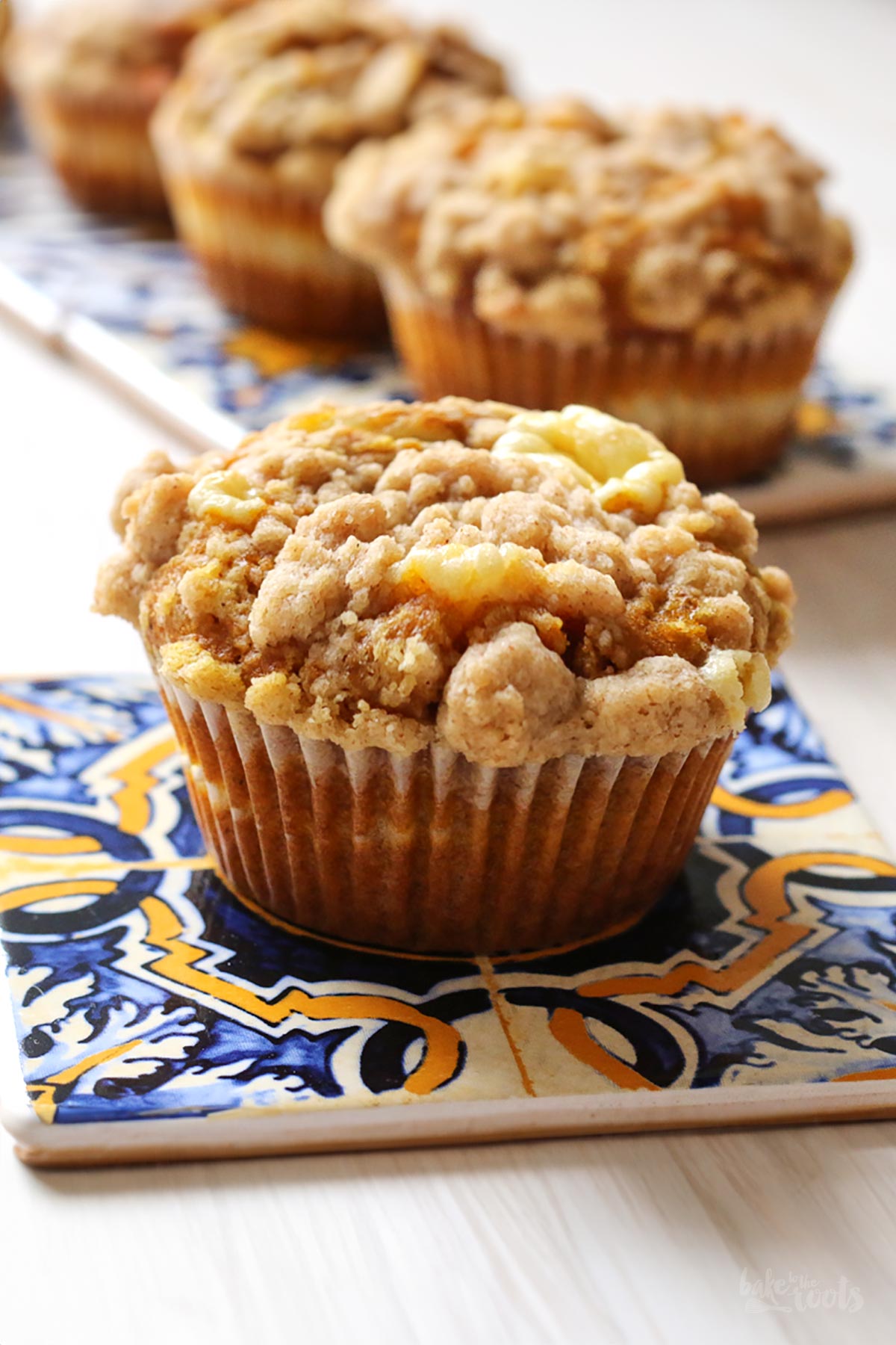 Pumpkin Cheesecake Muffins | Bake to the roots