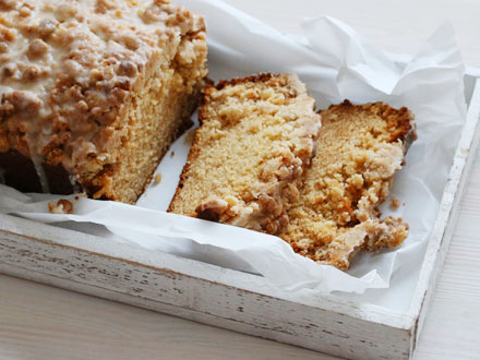 Eggnog Crumb Cake | Bake to the roots