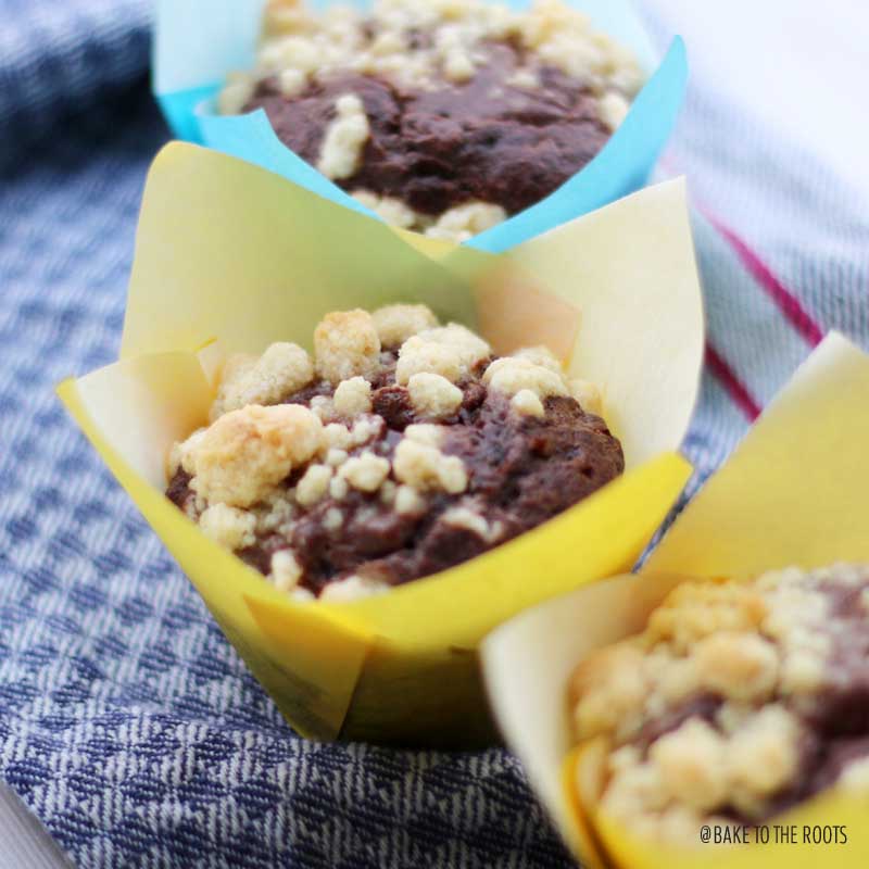 Chocolate Nougat Cheesecake Streusel Muffins | Bake to the roots
