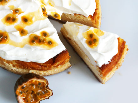 White Chocolate Passion Fruit Cheesecake | Bake to the roots