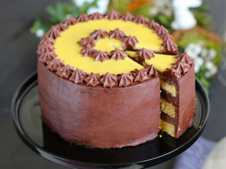 Kleine Eierlikör Torte | Bake to the roots