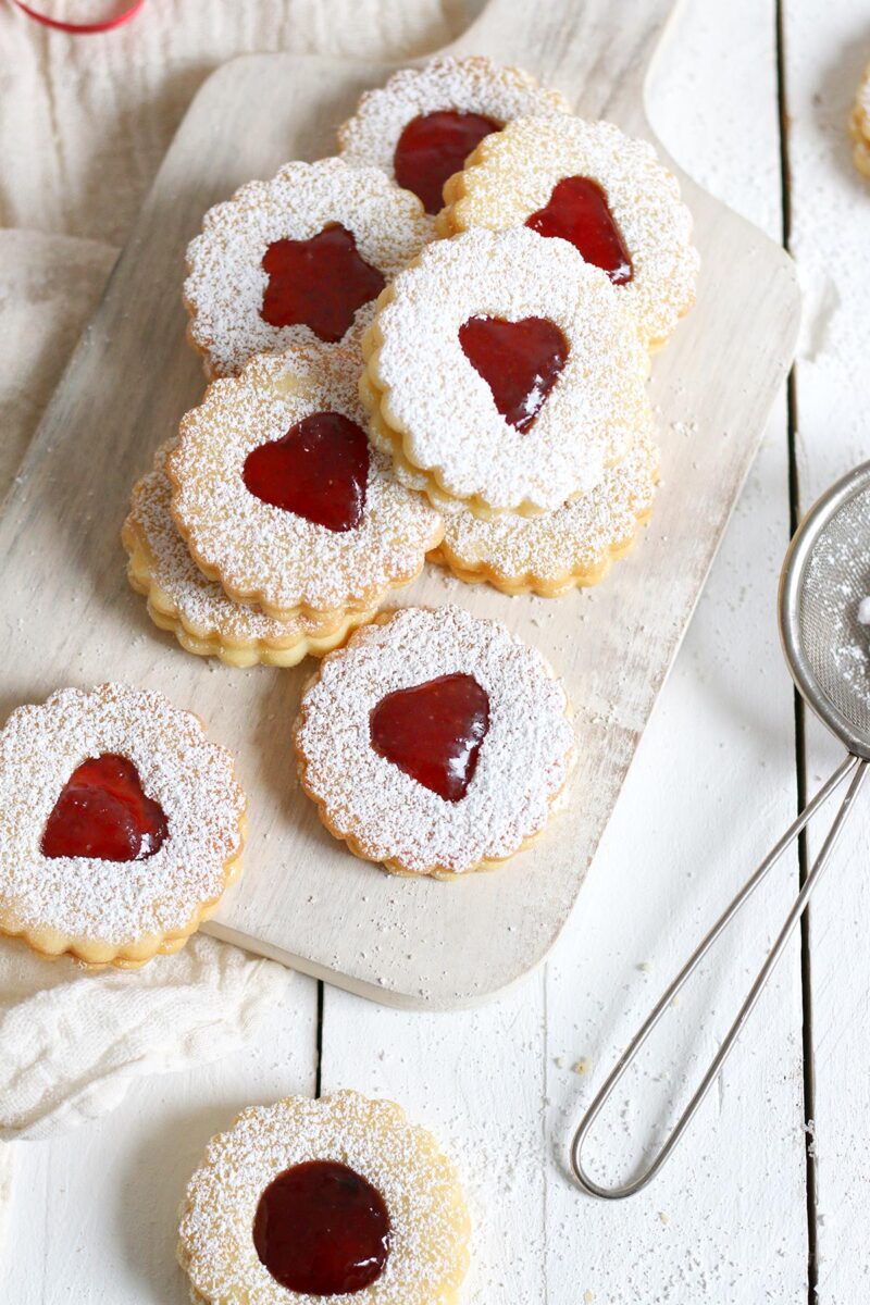 Mandelsterne mit Marmelade | Bake to the roots Mandelsterne mit Marmelade | Bake to the roots