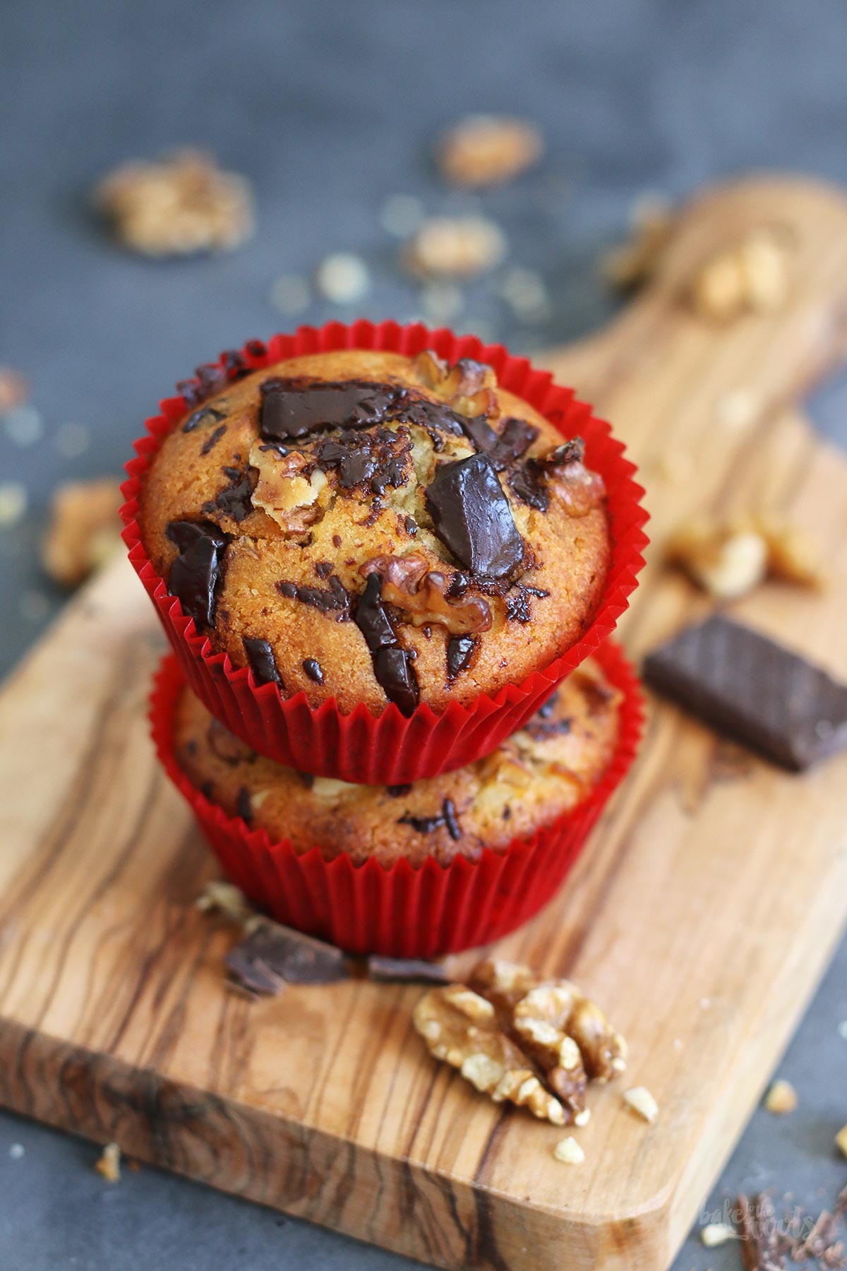 Apfel Walnuss & Schokolade Muffins | Bake to the roots