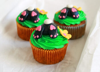 Easter Bunny Cupcakes | Bake to the roots