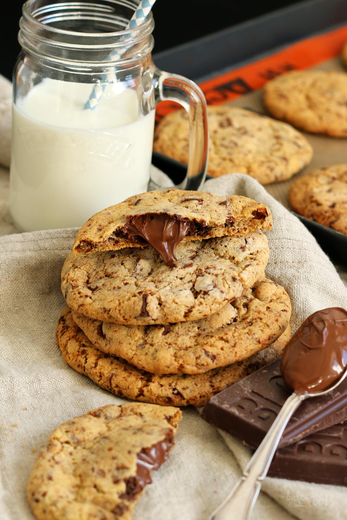 Nutella Stuffed Chocolate Cookies | Bake to the roots