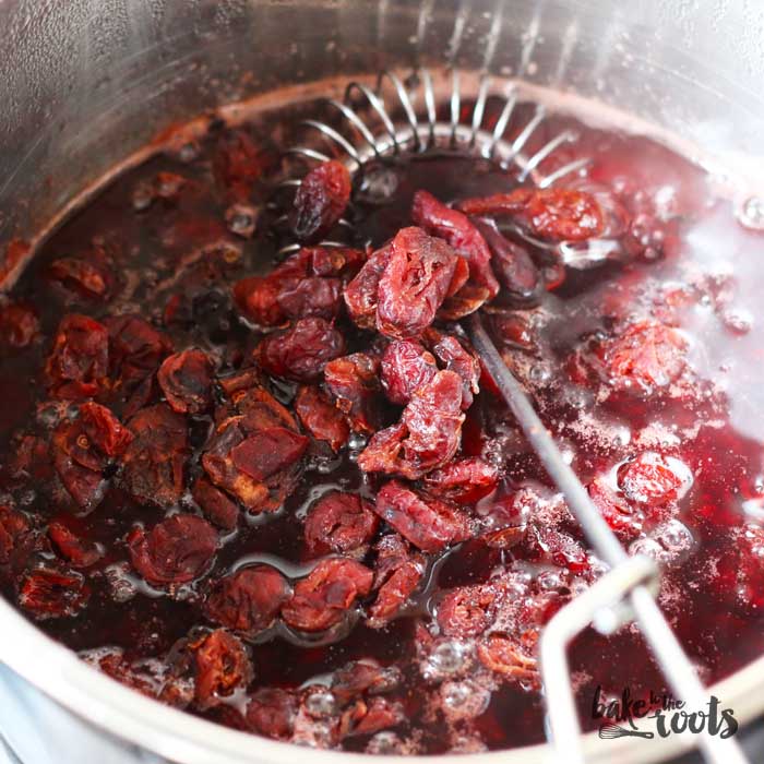 Homemade Cranberry Sauce | Bake to the roots
