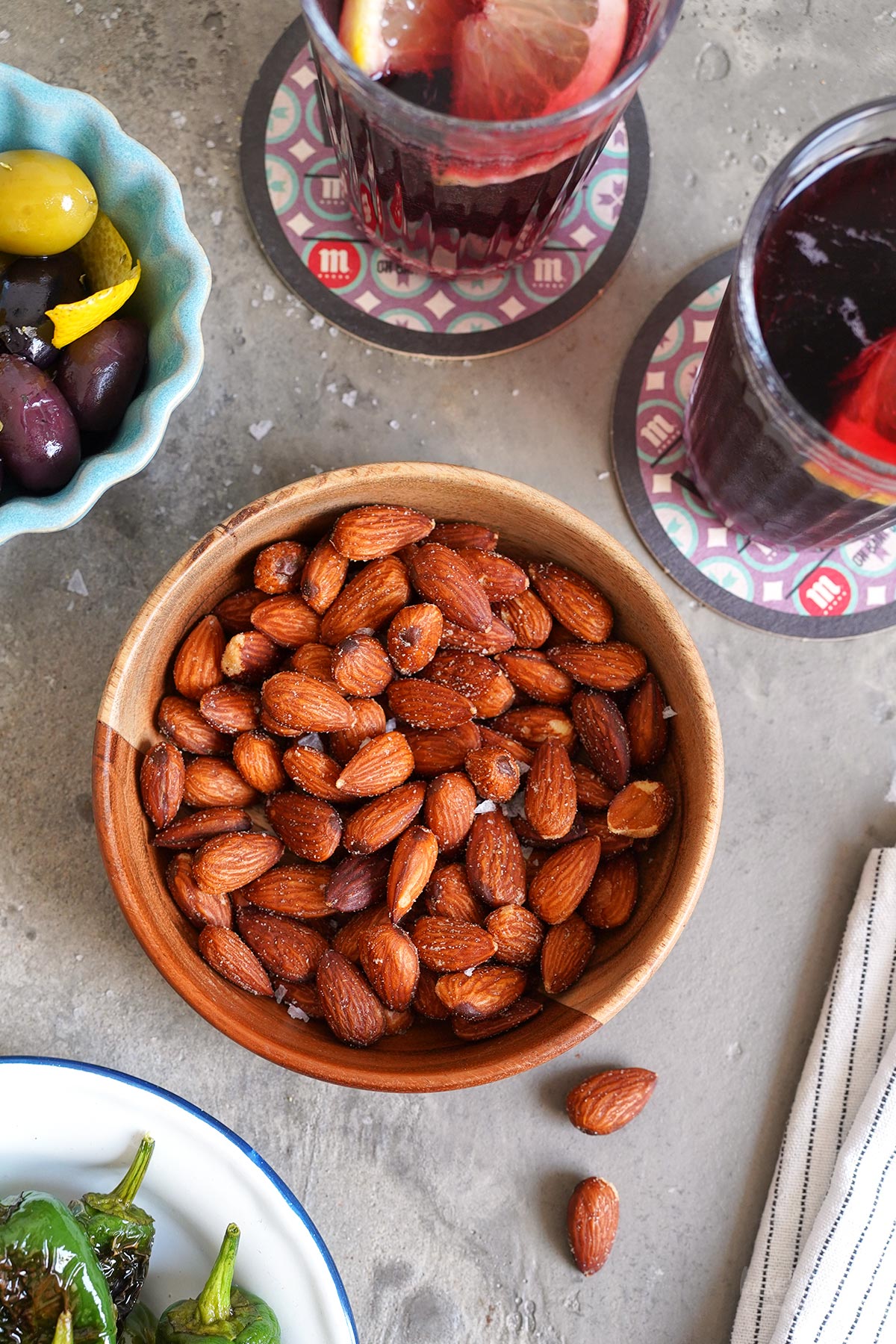 Geröstete Mandeln aka. Almendras Fritas | Bake to the roots