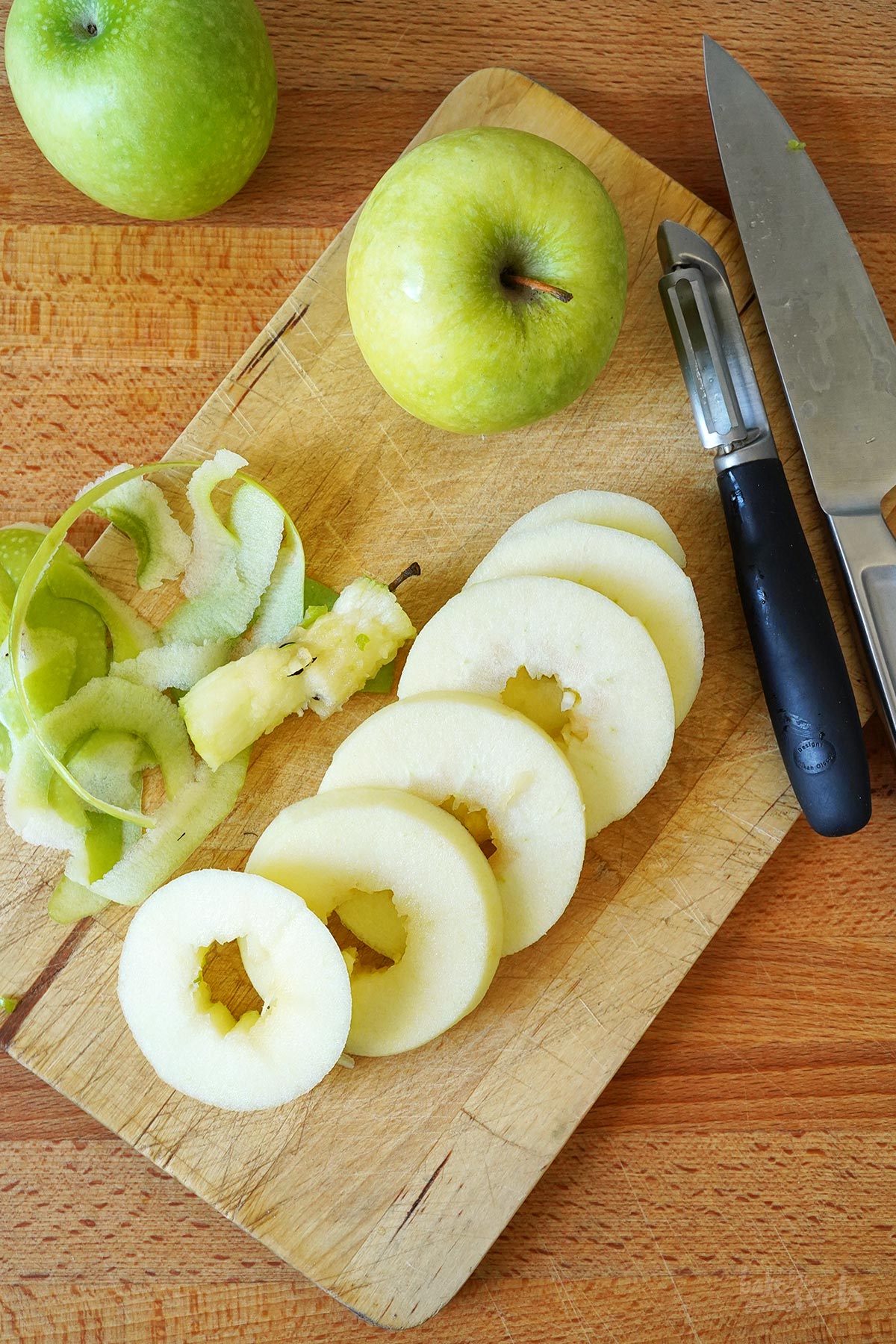 Apple Fritters with Vanilla Sauce | Bake to the roots
