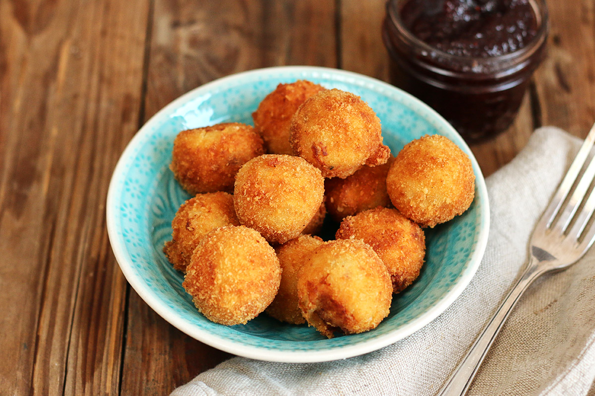 Croquetas de Jamón – der Tapas Klassiker! | Bake to the roots