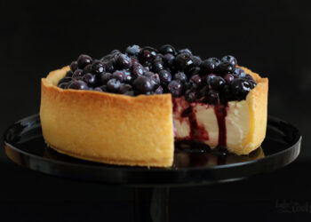 Blueberry Cheesecake | Bake to the roots