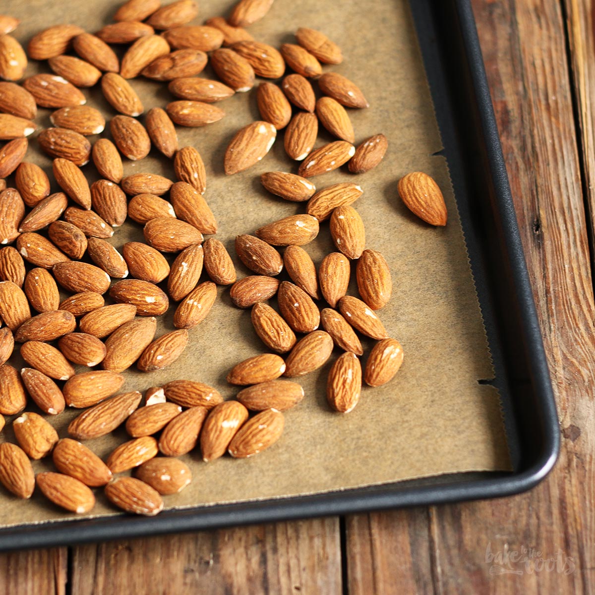 Smoked Almonds aka. Almendras Fritas | Bake to the roots