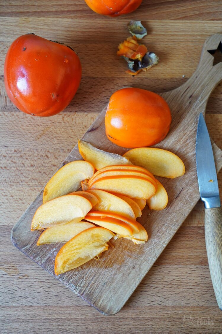 Einfacher Kaki Cobbler | Bake to the roots