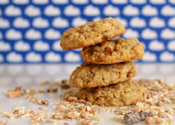 Einfache Müsli (Granola) Cookies | Bake to the roots