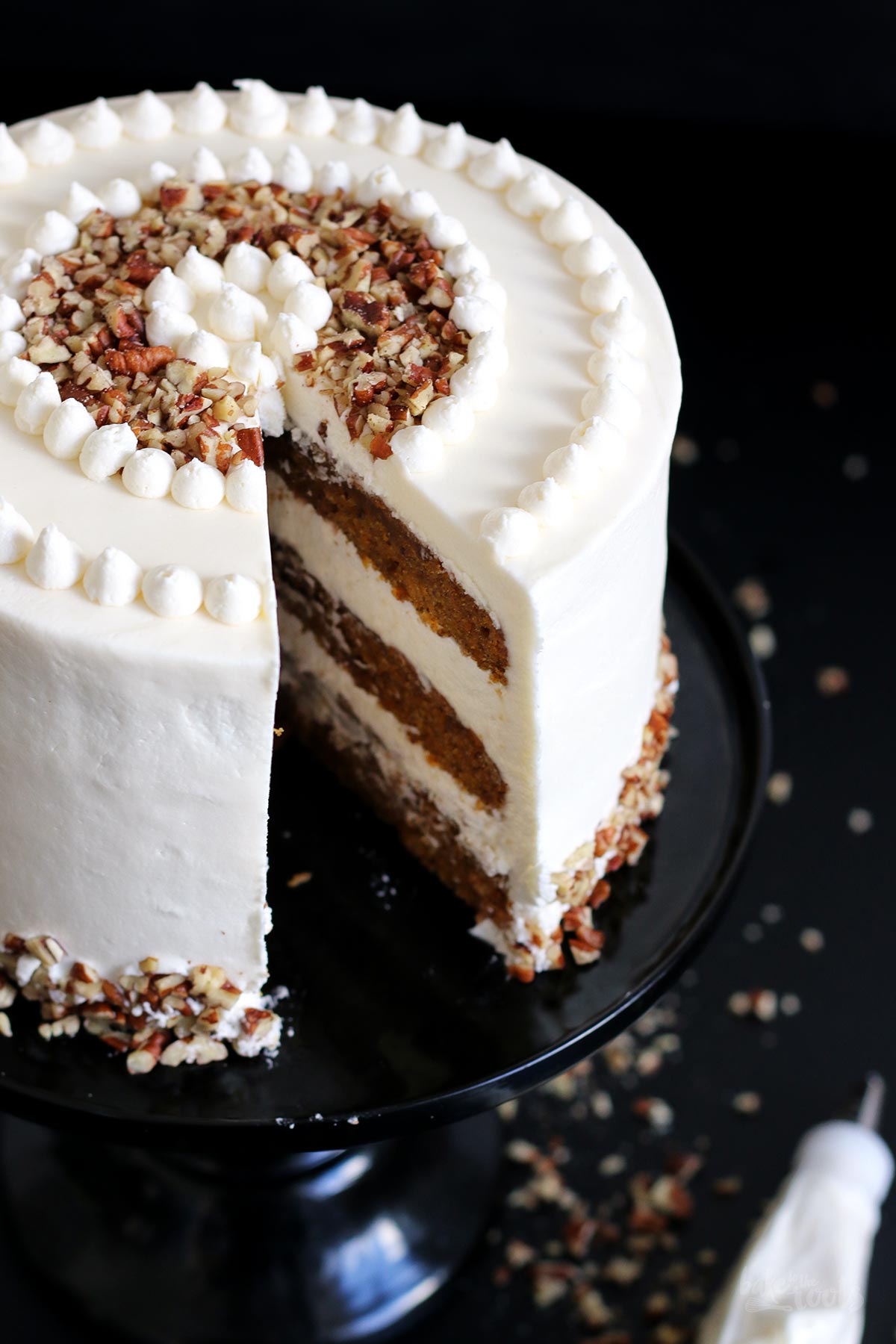 Vegan Carrot Cake | Bake to the roots