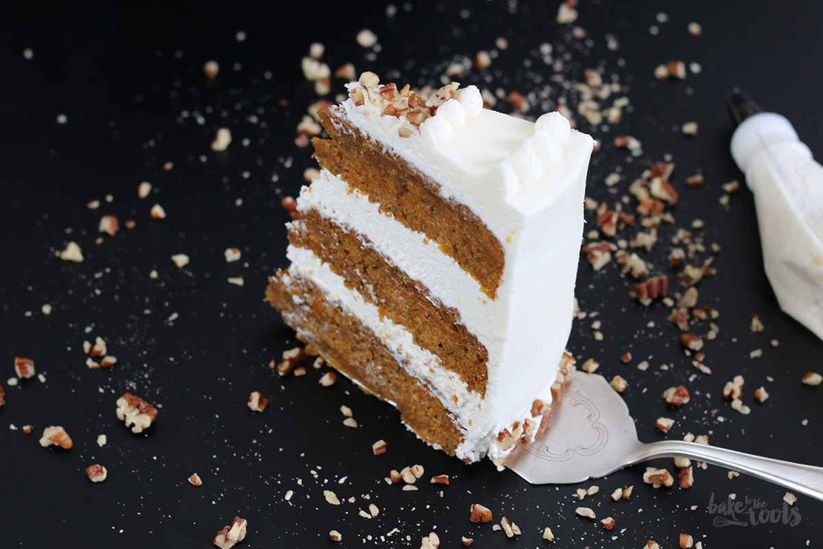 Vegan Carrot Cake | Bake to the roots