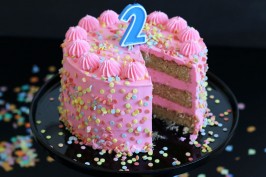 Birthday Cake with Marzipan | Bake to the rootsBirthday Cake with Marzipan | Bake to the roots