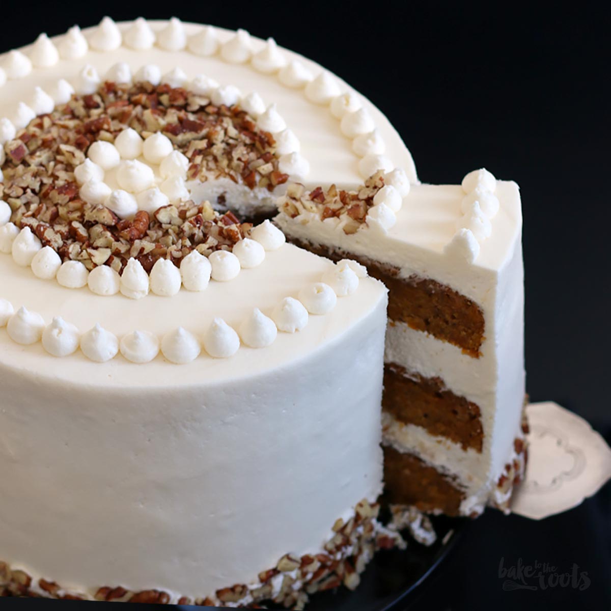 Vegan Carrot Cake | Bake to the roots