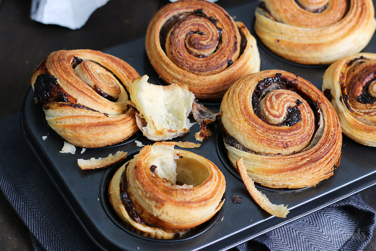 Cruffins with Prunes | Bake to the roots