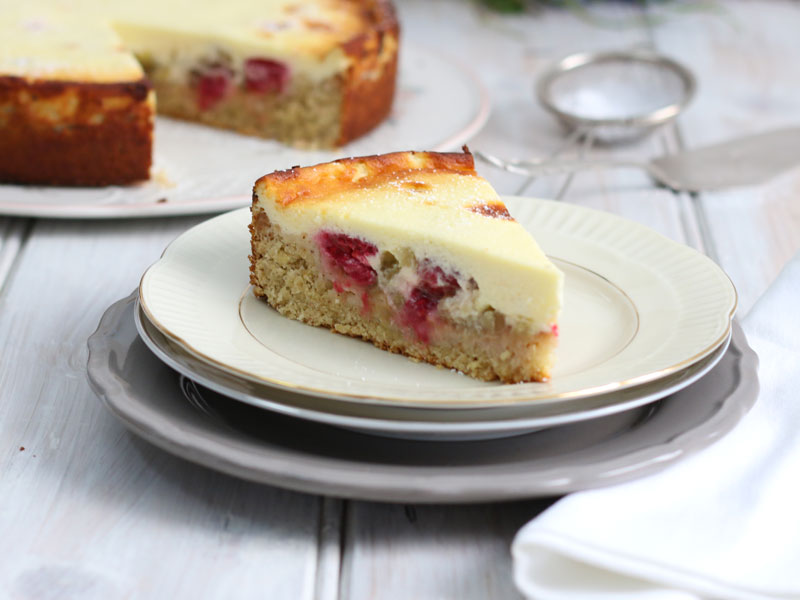 Rhubarb Raspberry Cheesecake | Bake to the roots