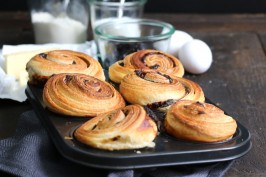 Cruffins with Prunes | Bake to the roots