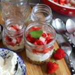 Raw Cheesecake in a Jar | Bake to the roots