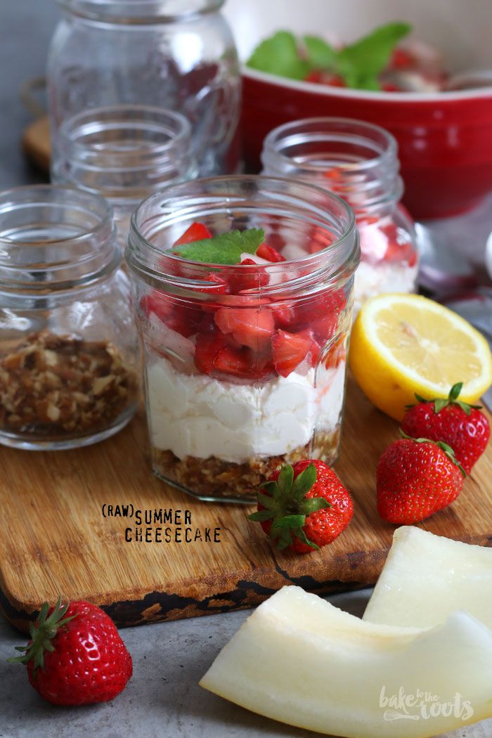 Raw Cheesecake in a Jar | Bake to the roots