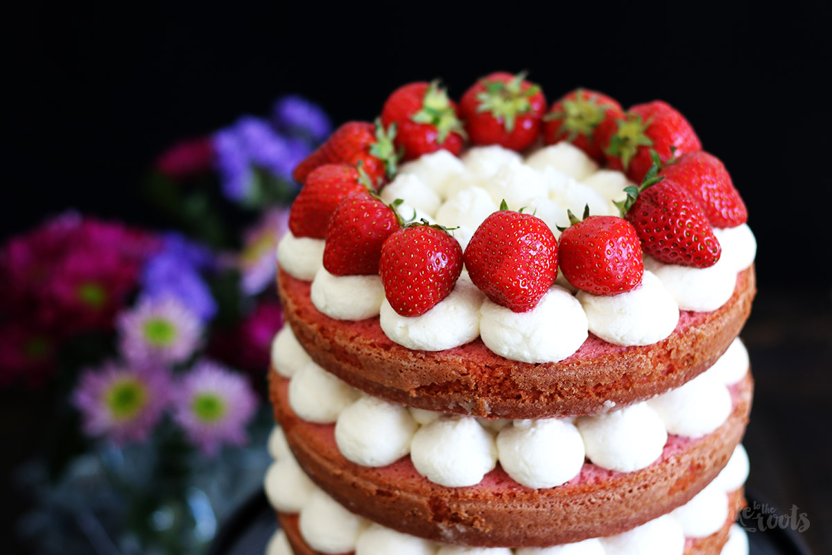 Naked Strawberry Cake | Bake to the roots