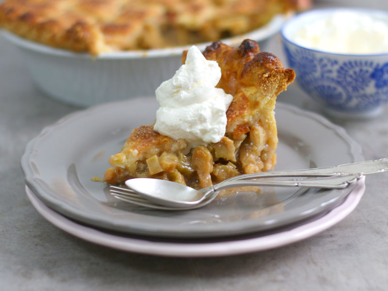 Classic Rhubarb Pie | Bake to the roots