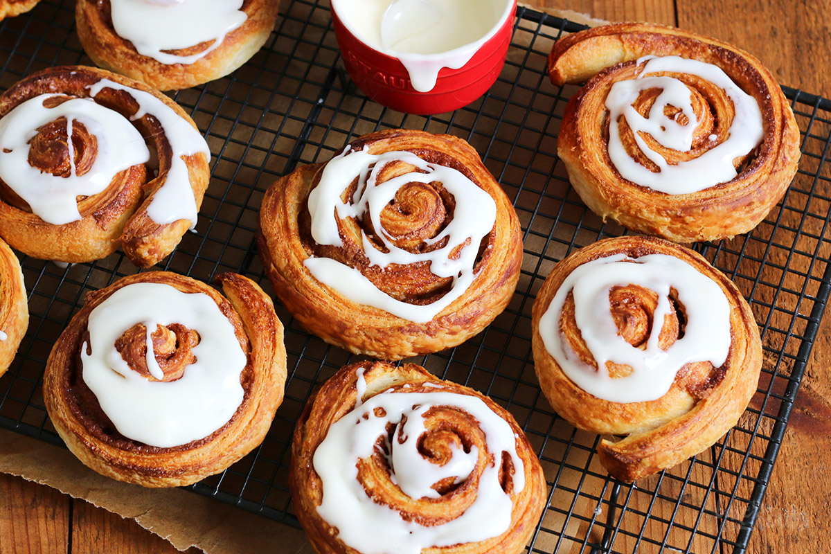 Kanel Snegle aka. Cinnamon Rolls | Bake to the roots