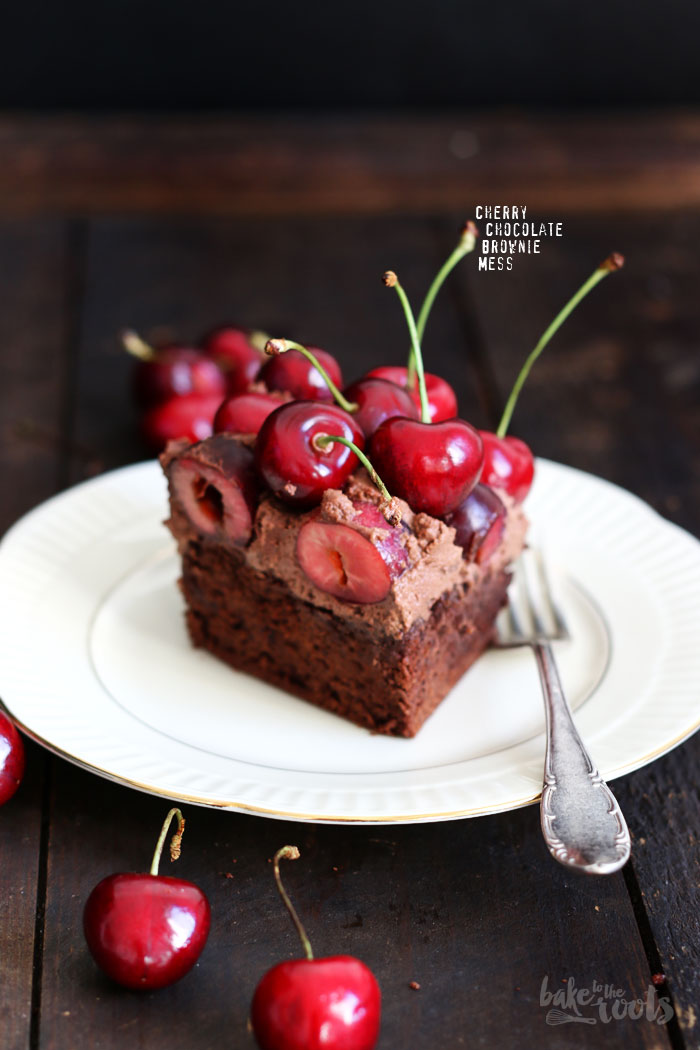 Cherry Chocolate Brownie Mess | Bake to the roots