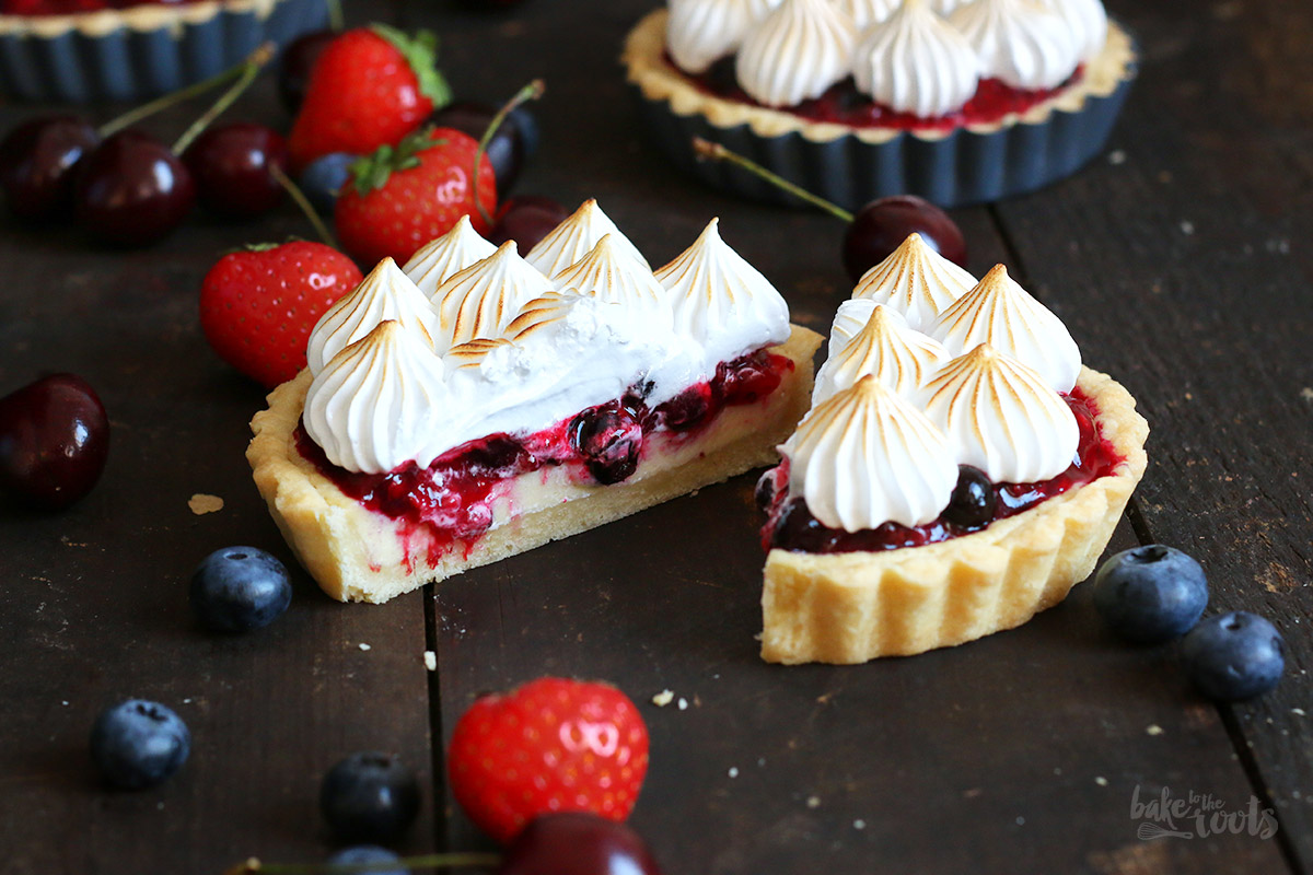 Wild Berry Mascarpone Meringue Tartlets | Bake to the roots