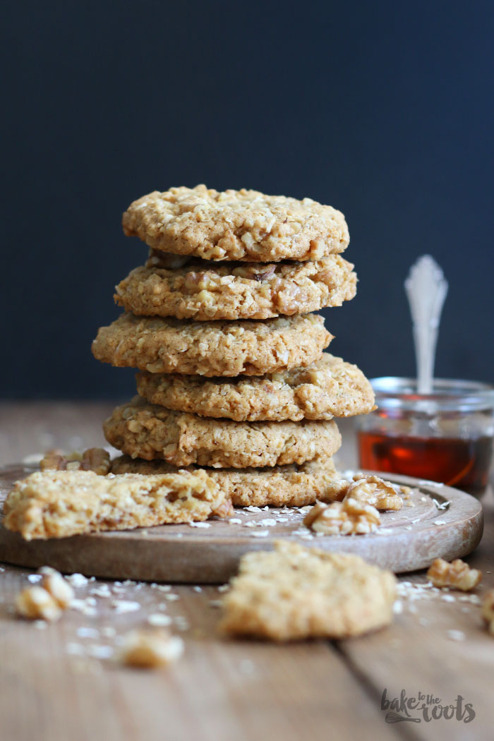 Maple Walnut Oatmeal Cookies | Bake to the roots