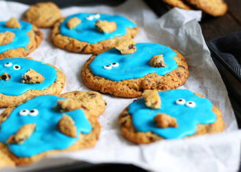 Cookie Monster Cookies | Bake to the roots