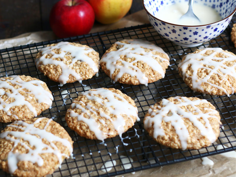 Oatmeal Applesauce Cookies | Bake to the roots