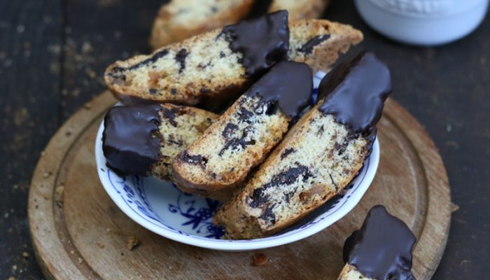 Chocolate Ginger Biscotti | Bake to the roots