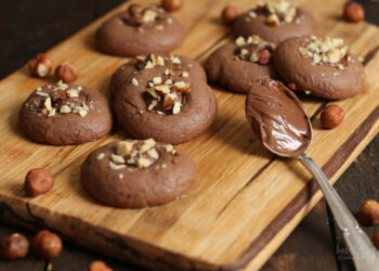 Nutella Cookies | Bake to the roots