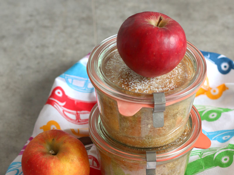 Apfelkuchen im Glas | Bake to the roots