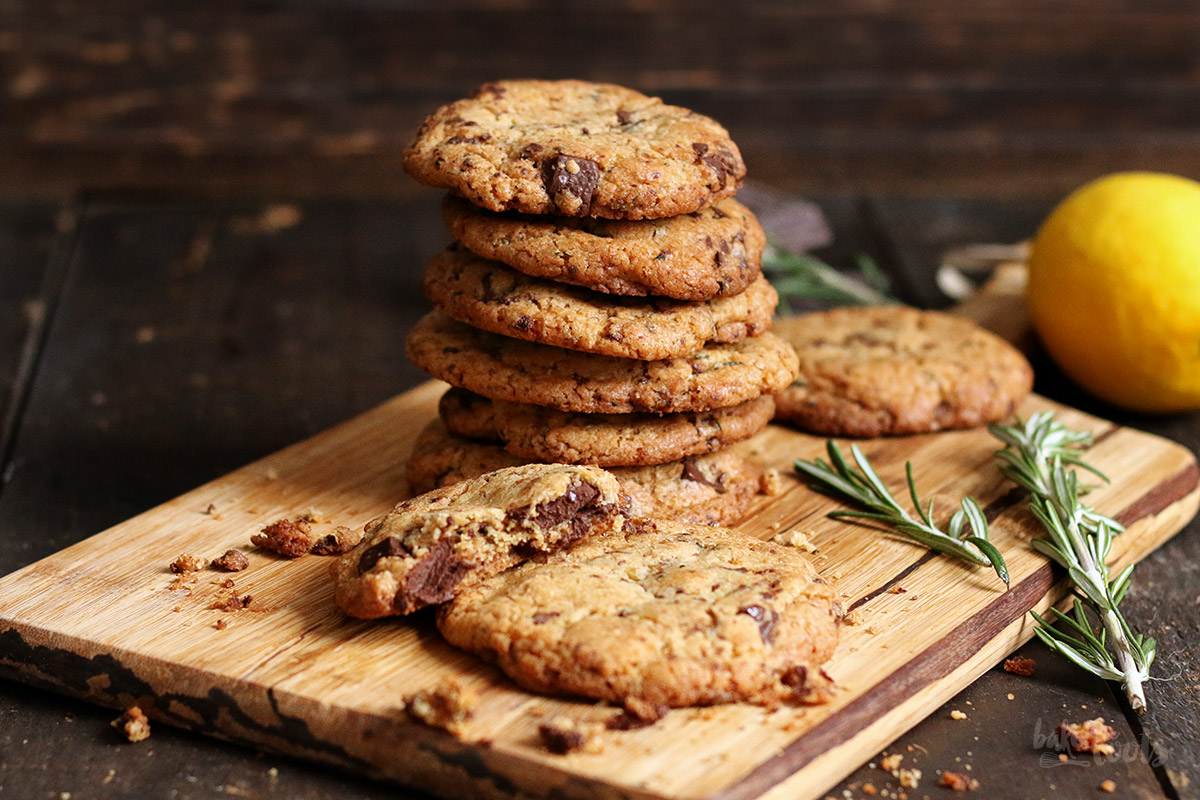 Rosemary Lemon Chocolate Cookies | Bake to the roots