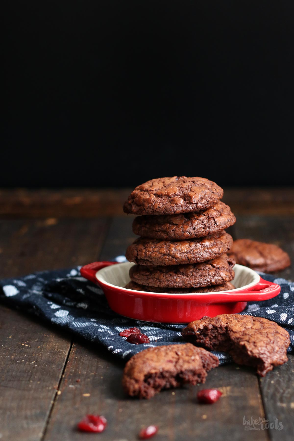 Schokolade & Cranberry Cookies | Bake to the roots