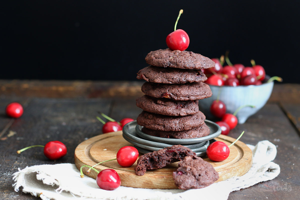 Schwarzwälder Kirsch Cookies | Bake to the roots