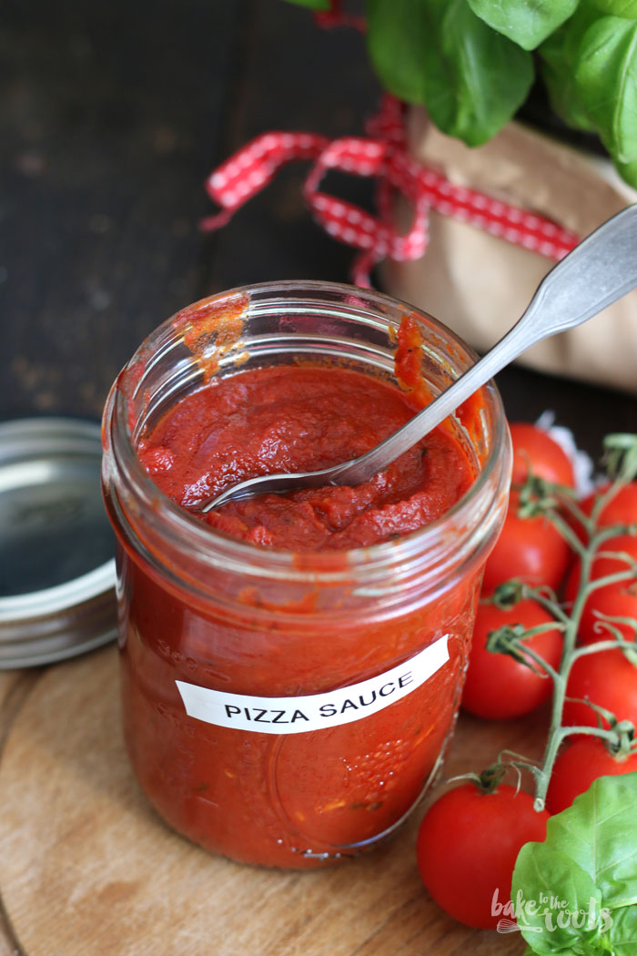 Best Pizza Sauce EVER | Bake to the roots
